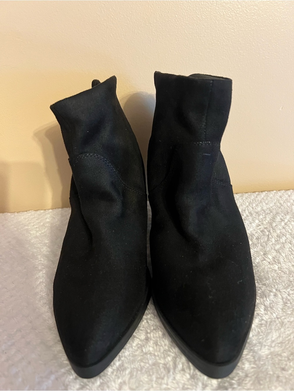 Indigo Black Pointed Toe Sock Ankle Boots